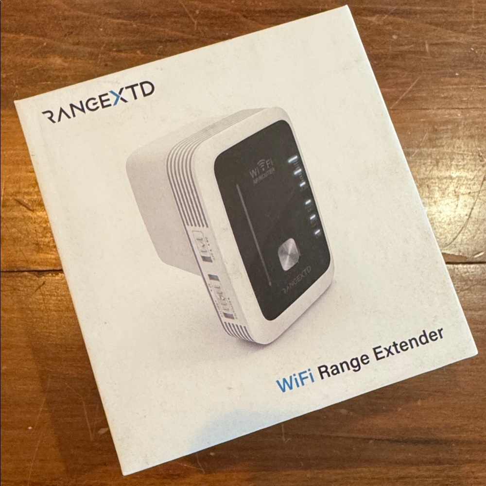 NIB RANGEXTD WiFi Range Extender Improves Wireless Coverage Wall Plug Home NEW